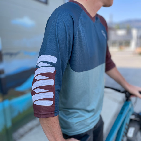 ION2 Jersey