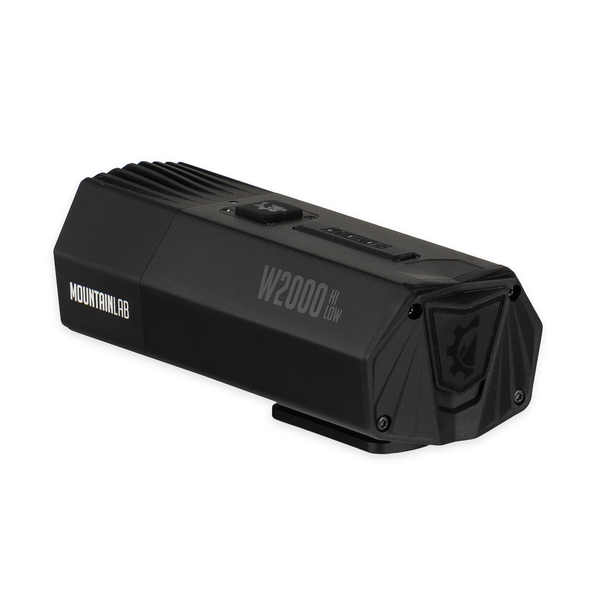 Mountain Lab W2000 Flashlight Kit