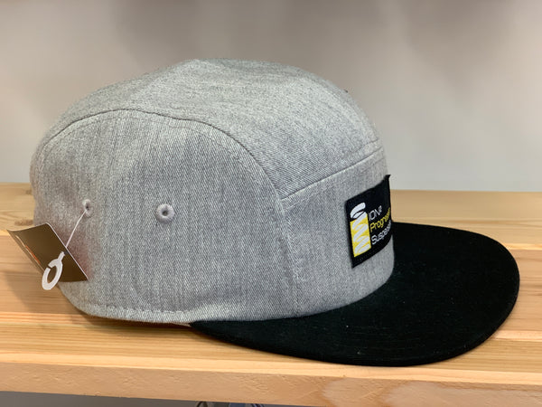 runner hat grey