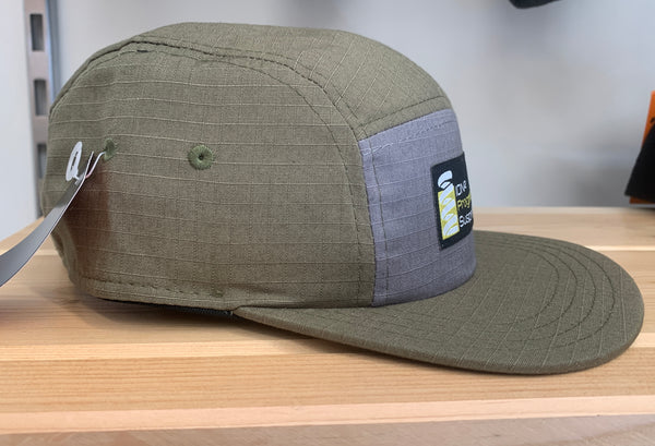 runner hat green-grey