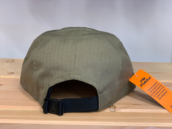 runner hat green-grey